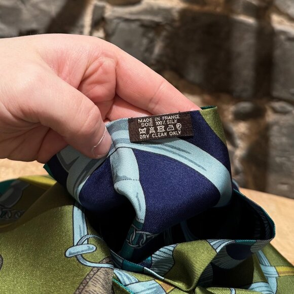 Hermès Blue Green Eperon D'Or Maxi Twilly Silk Scarf - Picture 10 of 10